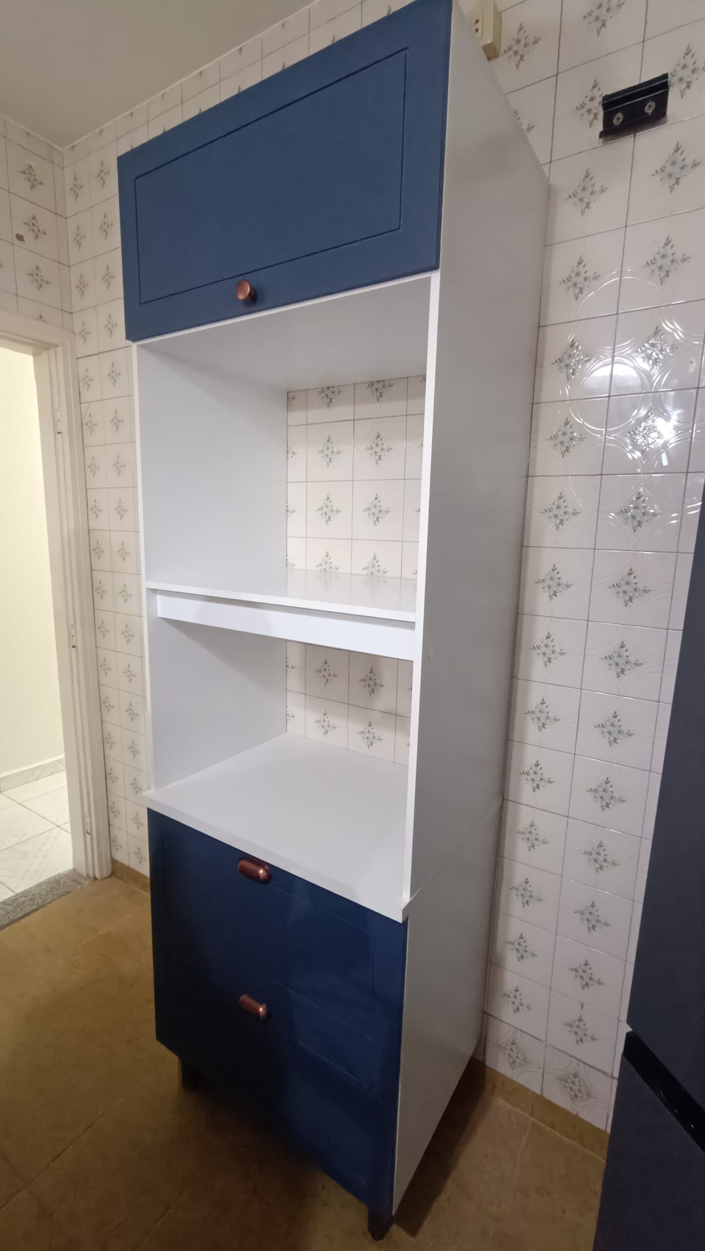 Armário Alto de Cozinha